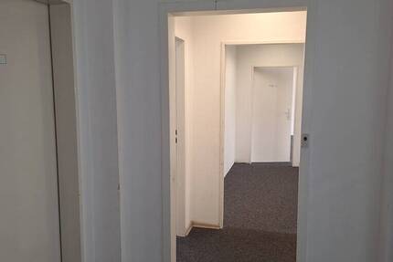 Gewerbeobjekt Frankfurt am Main Griesheim - 4 Zimmer, 125 m&sup2;, 1.150&euro; | Angebot:26686768