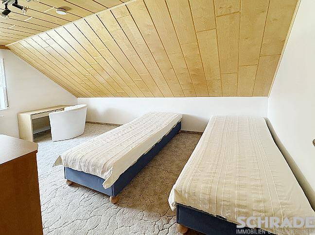 Mehrfamilienhaus, Wohnhaus Seehausen - 5 Zimmer, 143 m&sup2;, 280.000&euro; | Angebot:23980091