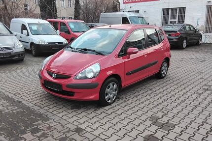 Honda Jazz 221.300 km 1.950 € Berlin 13409