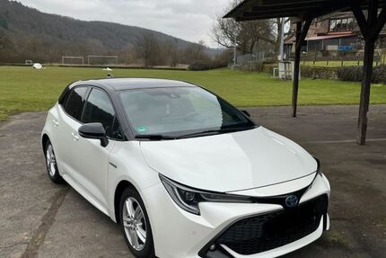 Toyota Corolla 63.000 km 19.500 &euro; Wertheim 97877