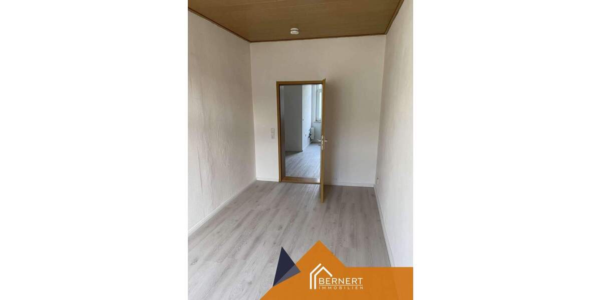 Erstbezug nach Sanierung Besichtigung am 17.12. 10-14 Uhr 1 zimmer