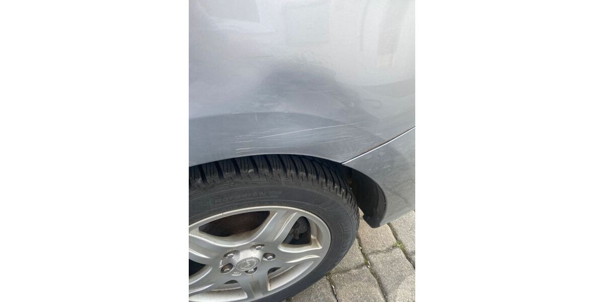Mazda 5 108.000 km 6.400 &euro; Illertissen 89257