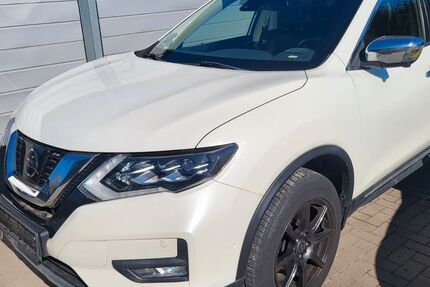 Nissan X-Trail 29.300 km 21.800 &euro; Stralsund 18437