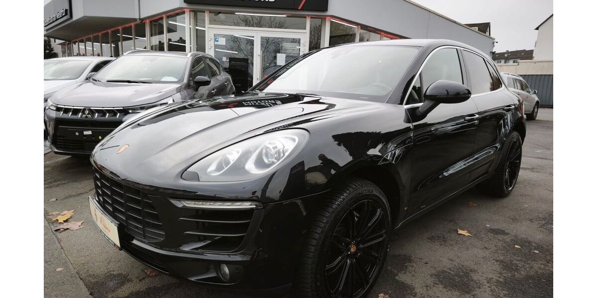 Porsche Macan 153.000 km 27.990 &euro; Kassel 34125