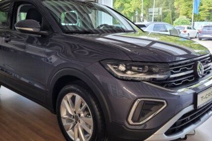VW T-Cross 1.501 km 28.500 &euro; Neustrelitz 17235