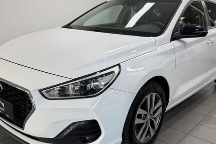 Hyundai i30 62.000 km 14.490 &euro; Heiligenhaus 42579