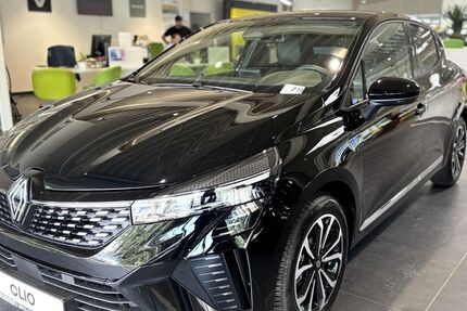 Renault Clio 2.100 km 21.590 &euro; Dresden 01139