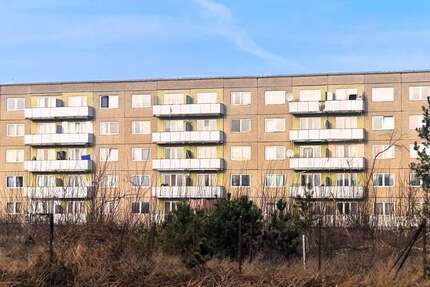 Haus Neuhardenberg - 120 Zimmer, 2.400 m&sup2;, 1.650.000&euro; | Angebot:25196470