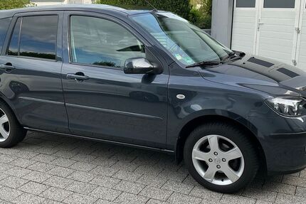 Mazda 2 73.811 km 4.444 &euro; Mehlbach 67735