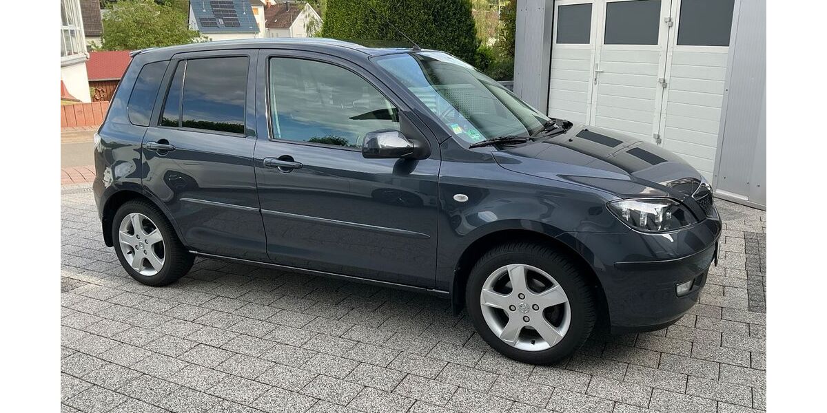 Mazda 2 73.811 km 4.444 &euro; Mehlbach 67735