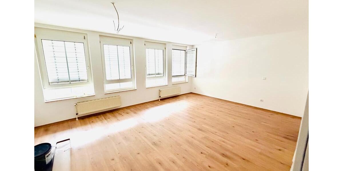 Etagenwohnung Hennigsdorf - 1 Zimmer, 36 m&sup2;, 750&euro; | Angebot:26223944