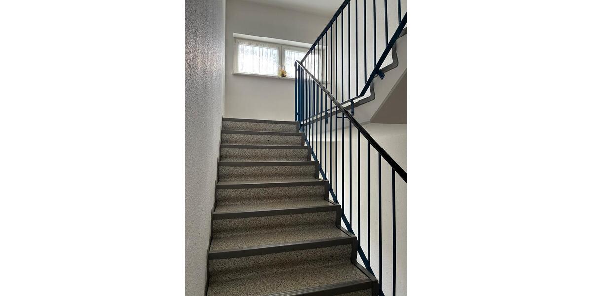 Etagenwohnung Forst (Lausitz) - 2 Zimmer, 64 m&sup2;, 400&euro; | Angebot:26545686