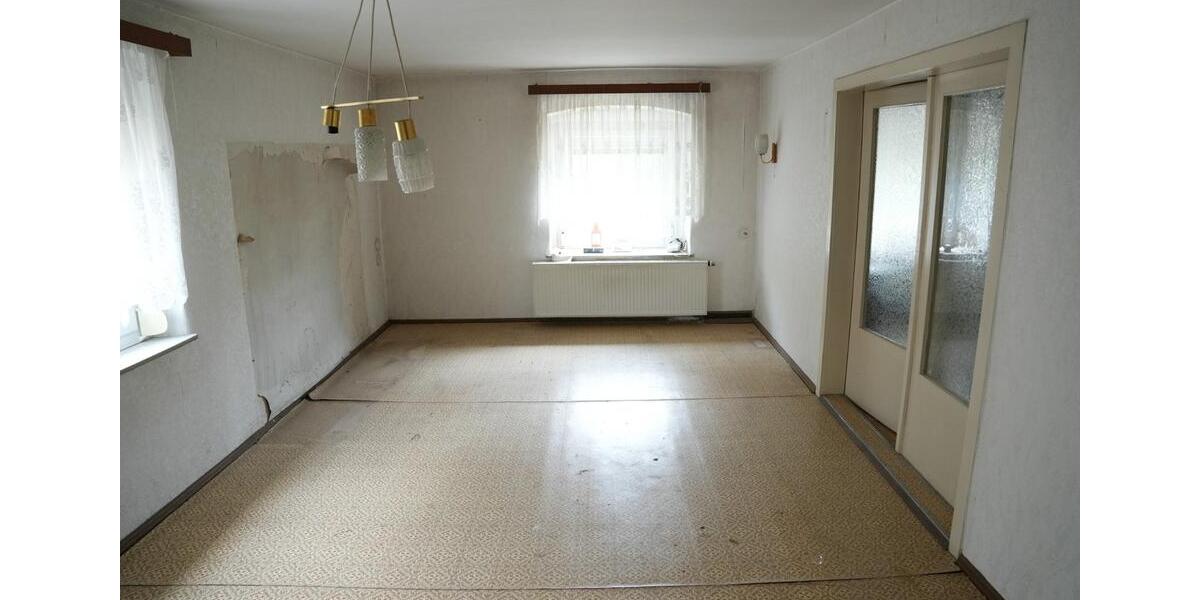 Einfamilienhaus Löbau - 6 Zimmer, 160 m&sup2;, 105.000&euro; | Angebot:26660490