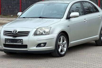 Toyota Avensis 199.000 km 3.900 &euro; Bad Grund 37539