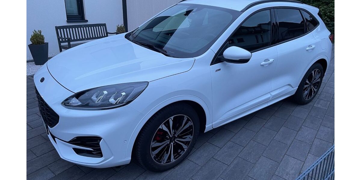 Ford Kuga 39.000 km 26.950 &euro; Homburg 66424