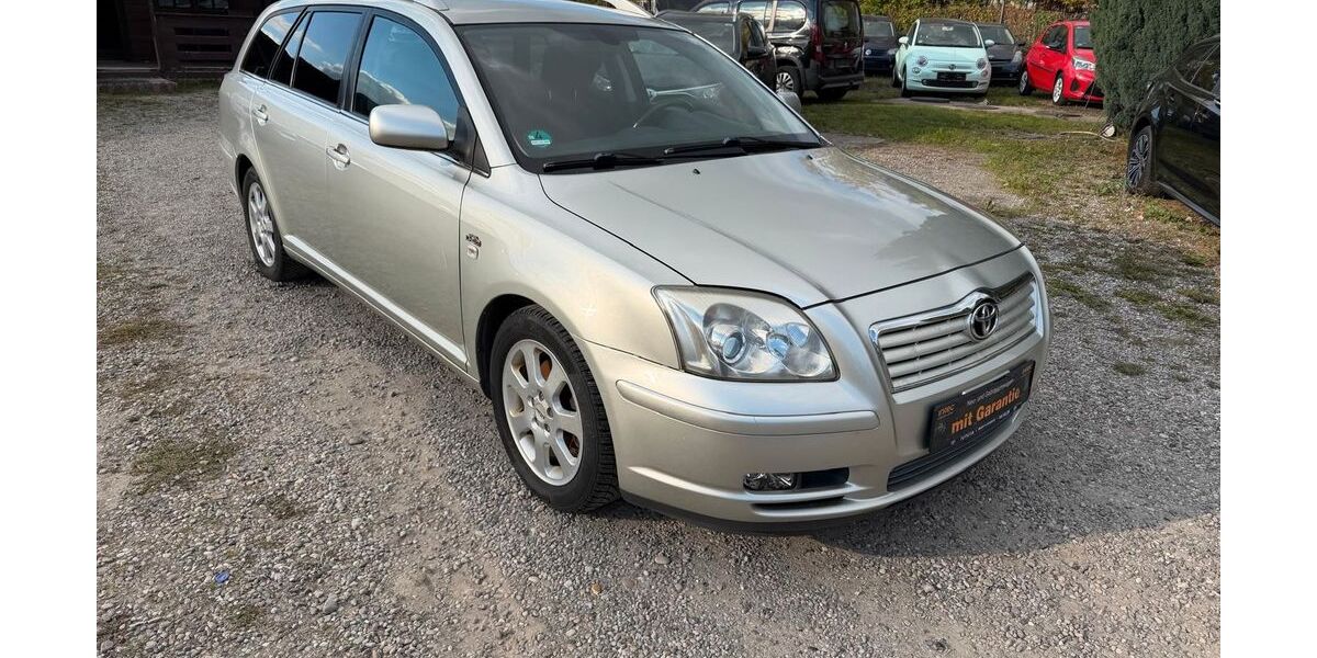 Toyota Avensis 290.000 km 2.490 &euro; Berlin 13127