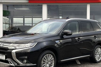 Mitsubishi Plug-in Hybrid Outlander 31.100 km 26.490 € Andervenne 49832