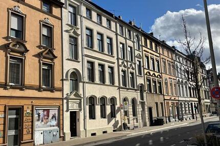 Historisches Mehrfamilienhaus - 4 Wohnungen mit Garten im Bonn zimmer