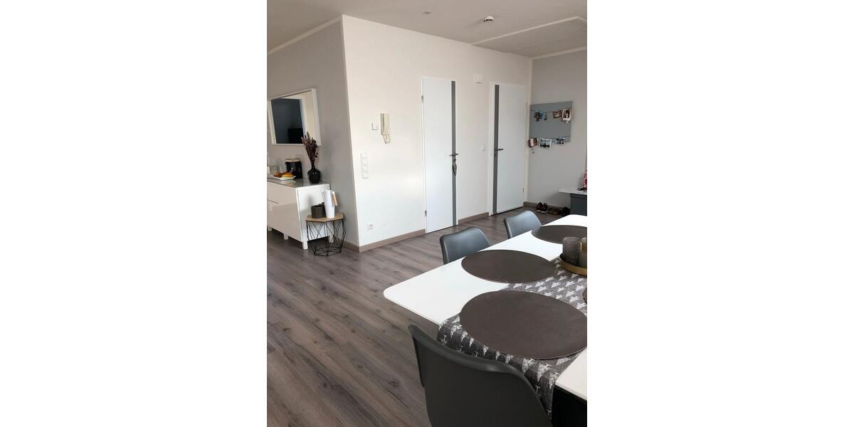 Dachgeschoßwohnung Bruchköbel - 2 Zimmer, 67 m&sup2;, 600&euro; | Angebot:24428459