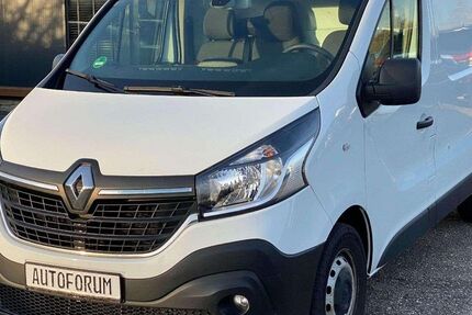 Renault Trafic 200.000 km 9.500 &euro; Kempen 47906