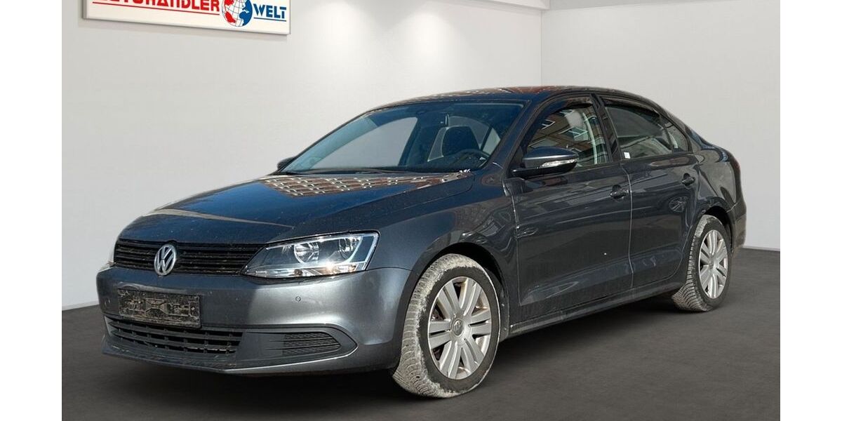 VW Jetta 155.674 km 5.499 &euro; Berlin 12681