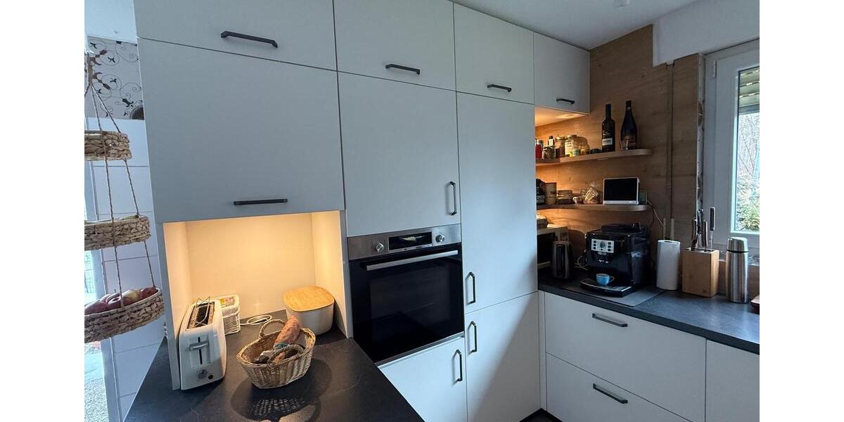 Einfamilienhaus Uhingen - 8 Zimmer, 200 m&sup2;, 1.850&euro; | Angebot:24753996