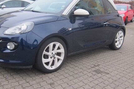 Opel Adam 107.211 km 6.500 &euro; Aschaffenburg 63741