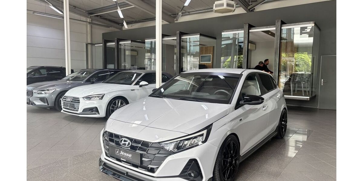 Hyundai i20 15.000 km 21.490 &euro; Ibbenbüren 49477