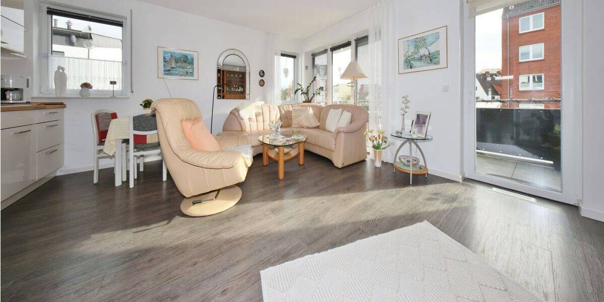 Etagenwohnung Wilhelmshaven Heppens - 3 Zimmer, 76 m&sup2;, 252.000&euro; | Angebot:26825645
