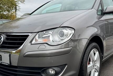 VW Touran 147.000 km 6.990 &euro; Schweinfurt 97424