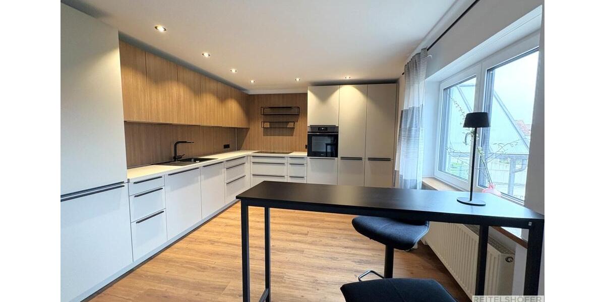 Erdgeschoßwohnung Ansbach - 4 Zimmer, 130 m&sup2;, 1.200&euro; | Angebot:26178645