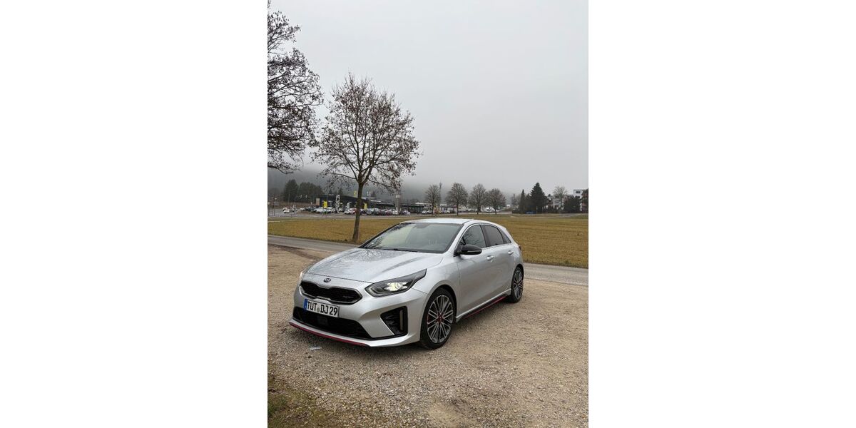 Kia pro ceed / ProCeed 75.000 km 21.300 &euro; Emmingen 78576