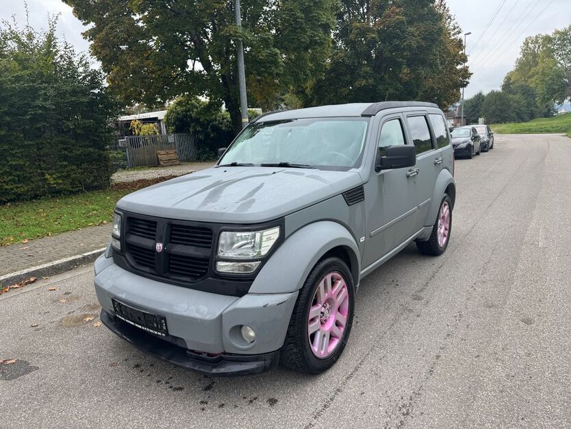 Dodge Nitro 2.486.504 km 3.450 € Maulburg 79689