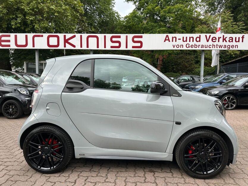 Smart ForTwo 38.000 km 25.777 € Berlin 10787