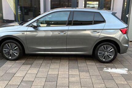 Skoda Fabia 11.741 km 20.750 &euro; Schmallenberg-Niederberndorf 57392