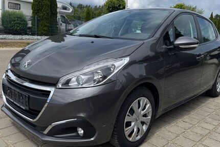 Peugeot 208 165.000 km 4.999 &euro; Abensberg 93326