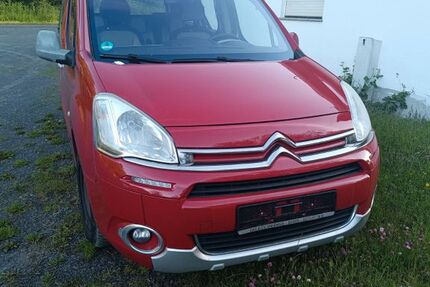 Citroen Berlingo 265.000 km 3.950 &euro; Herborn 35745