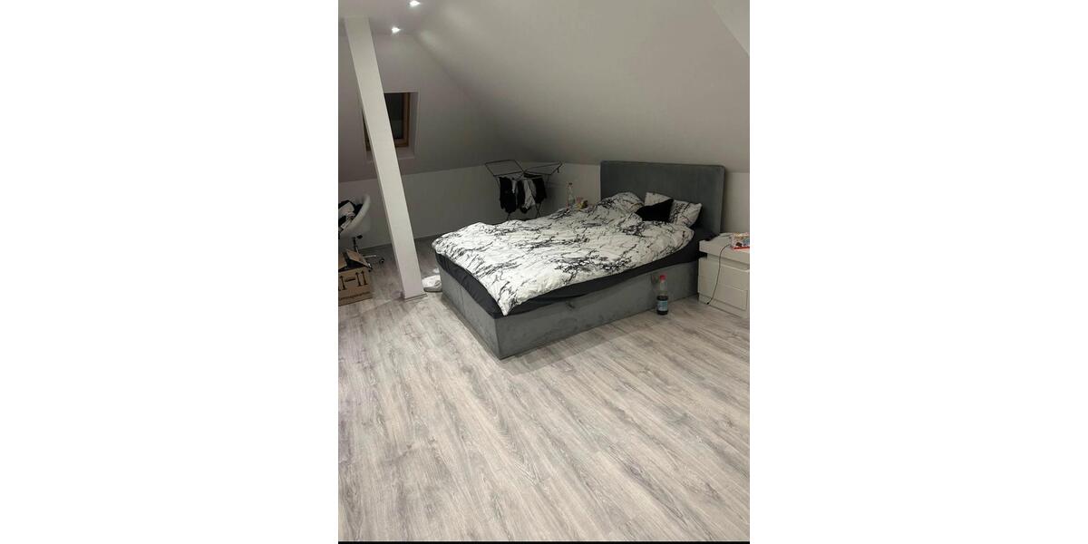 Dachgeschoßwohnung Westoverledingen - 3 Zimmer, 70 m&sup2;, 580&euro; | Angebot:25542299