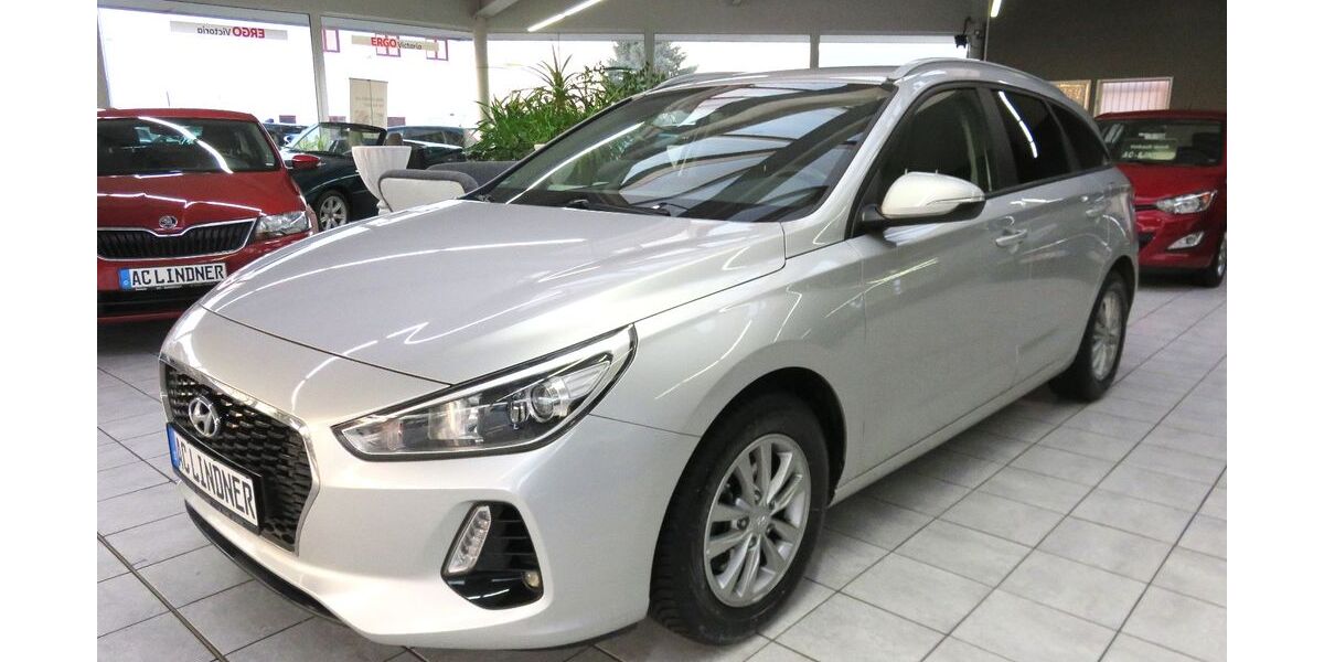 Hyundai i30 29.938 km 12.970 &euro; Dessau-Roßlau 06847