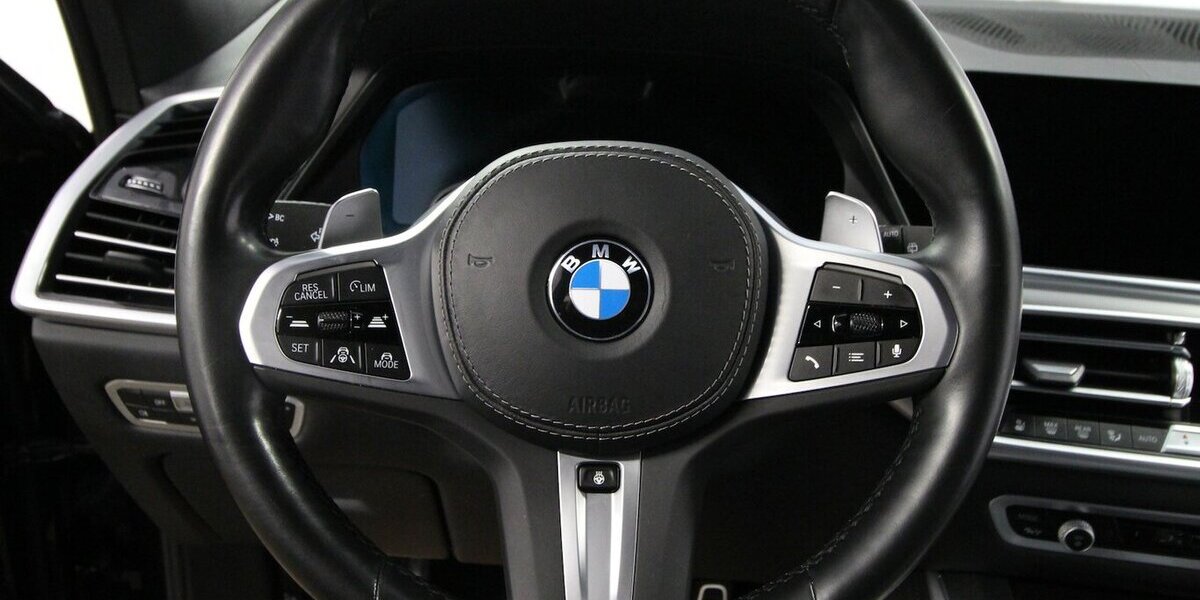 BMW X5 xDrive 40d M Sport LUFT+AHK+PANO-DACH+HEAD-UP 151.379 km 56.500 &euro; Hagenow 19230