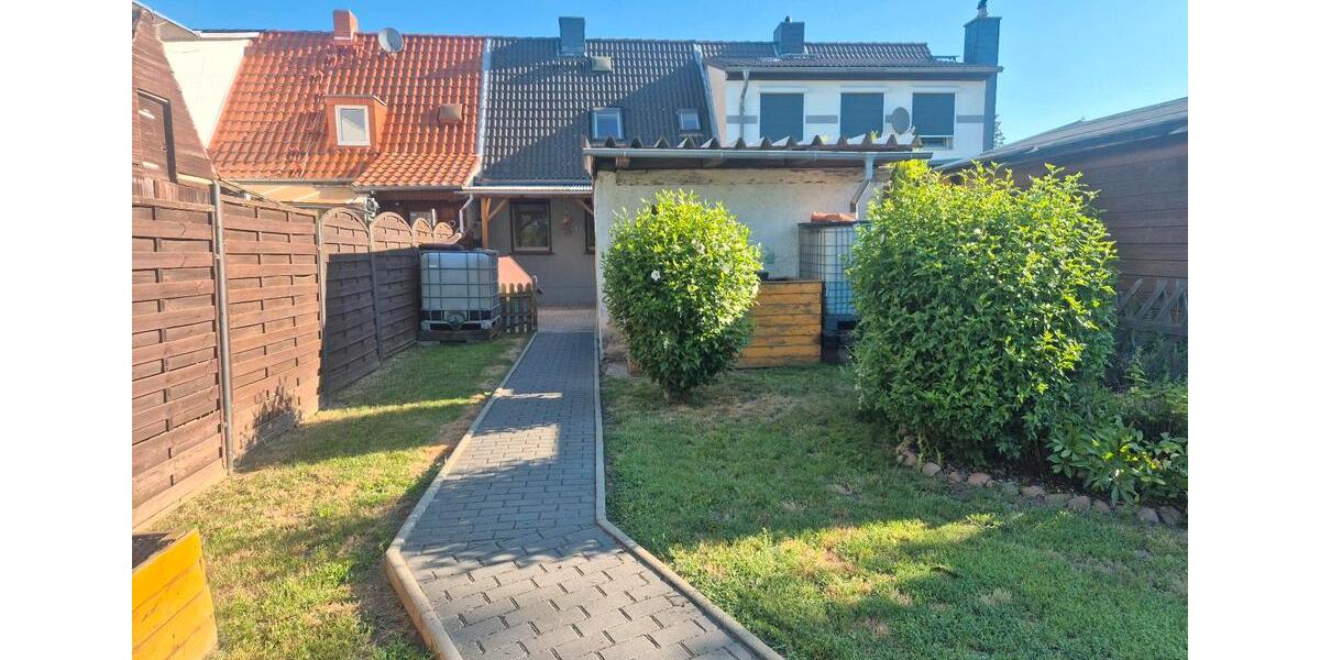 Reihenhaus Erxleben - 3 Zimmer, 85 m&sup2;, 140.000&euro; | Angebot:27027650