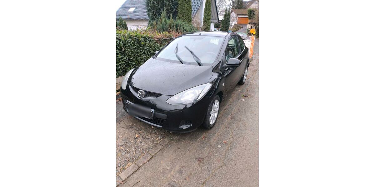 Mazda 2 158.000 km 2.900 &euro; Bergisch Gladbach 51469