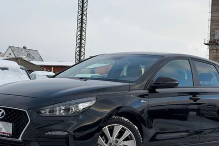 Hyundai i30 115.234 km 11.900 &euro; Breitenbach 37327