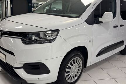 Toyota Proace City 7.000 km 16.876 &euro; Pforzheim 75179