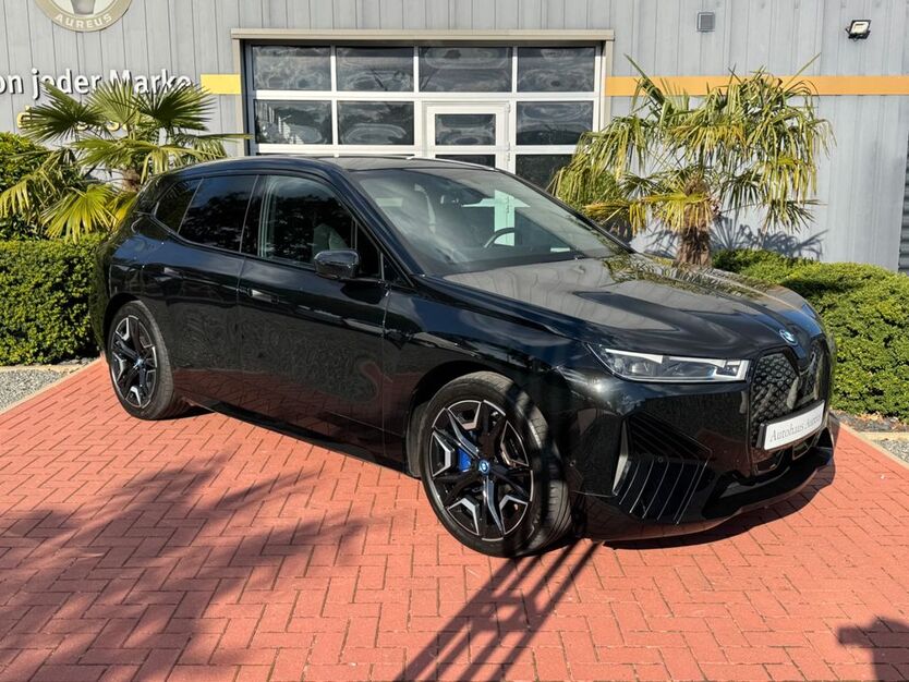BMW iX 37.194 km 49.800 € Sottrum 27367