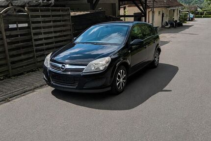 Opel Astra 266.786 km 1.249 &euro; höchst 64739
