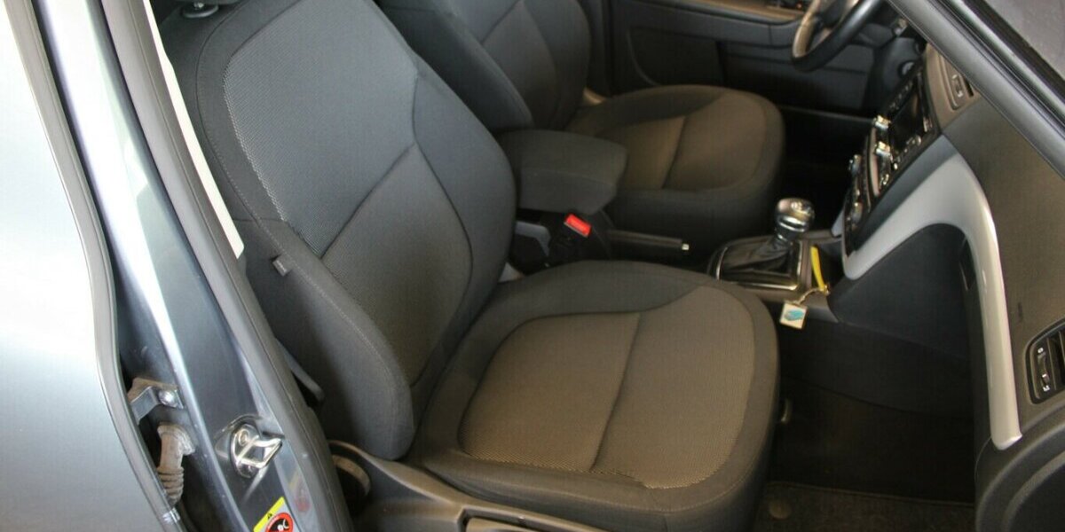 Skoda Yeti 2.0 TDI DSG 4x4 Ambition PLUS EDITION 52.528 km 13.980 &euro; Euskirchen 53881