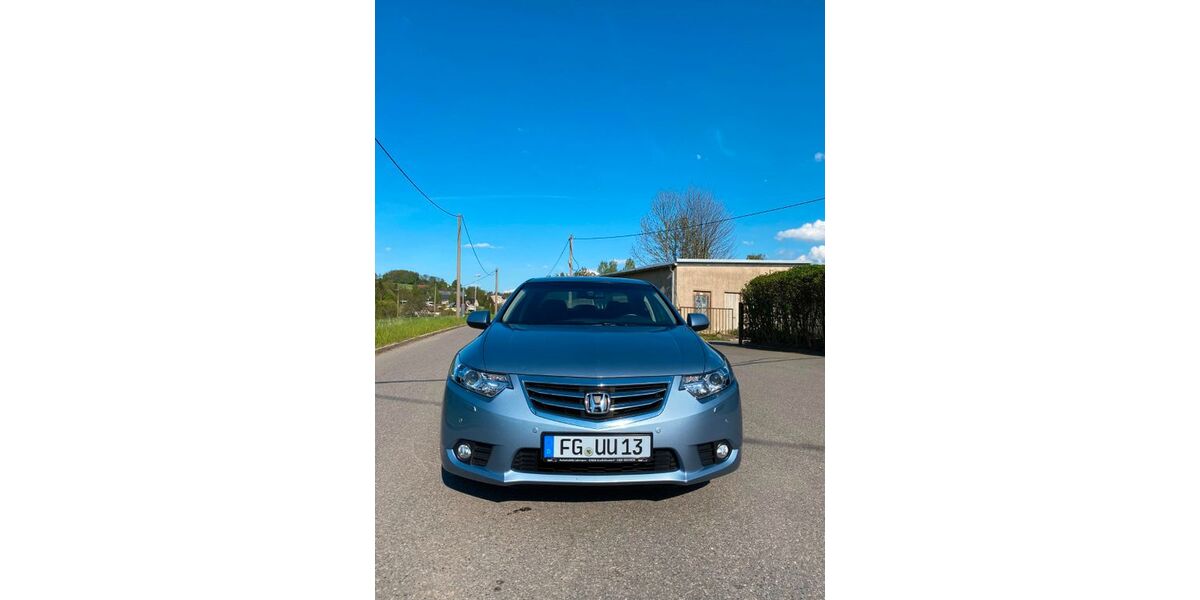 Honda Accord 96.500 km 9.800 &euro; Grünhainichen OT Borstendorf 09579