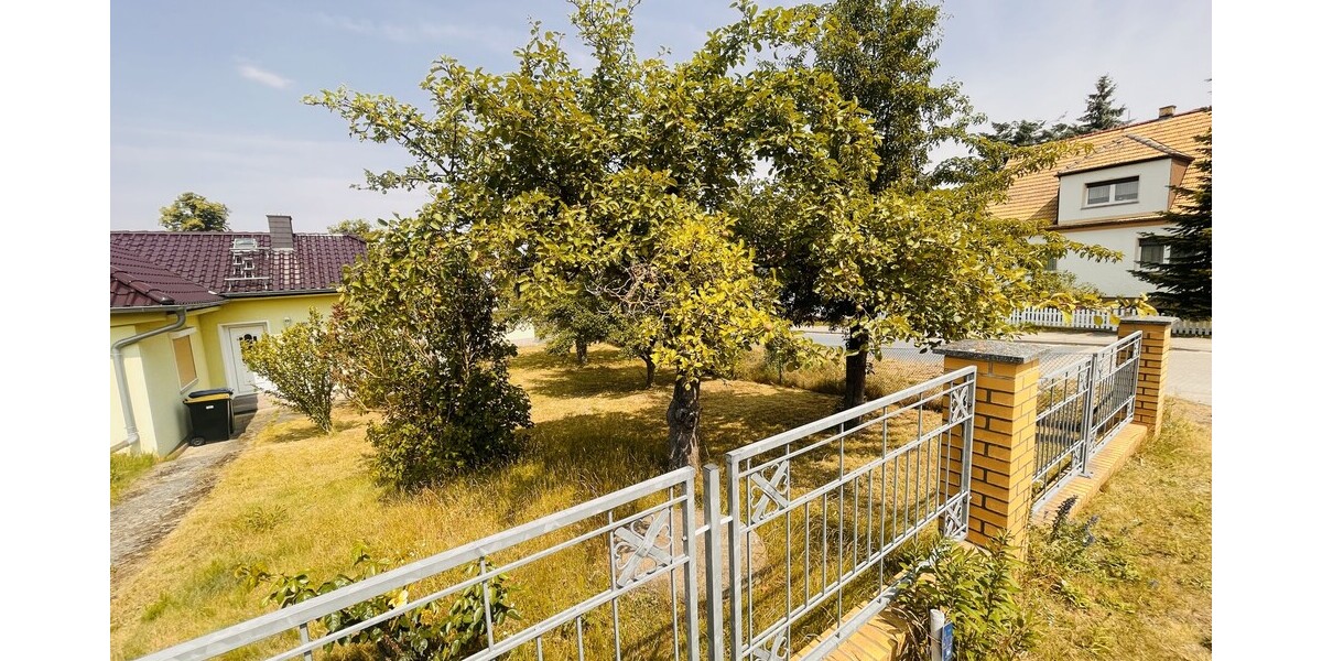 Zehdenick: Handwerkerobjekt mit 697 m² GST inkl. Garten, Garage & Schuppen – nur 1,3 km zum Bahnhof - Einfamilienhaus Zehdenick | Angebot:26134833