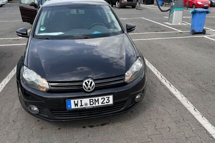 VW Golf 223.000 km 2.999 &euro; Wiesbaden 65183